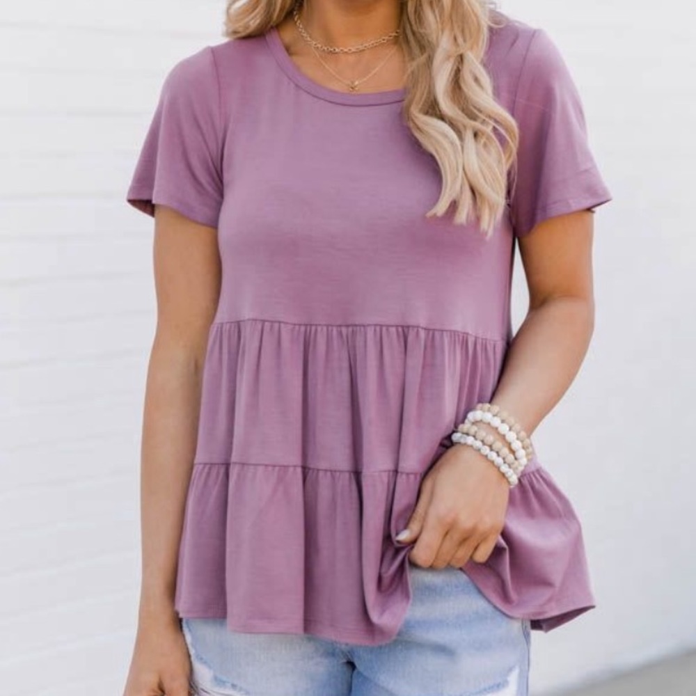 4/$10 Pink Lily top